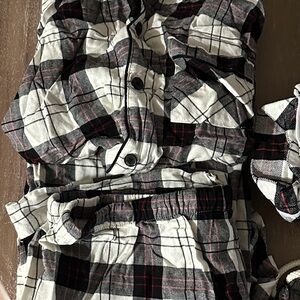 Target Wondershop family Sleepwear 3 piece Set Black/white plaid